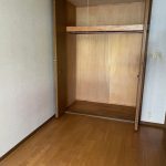 2階洋室6.0帖の物入